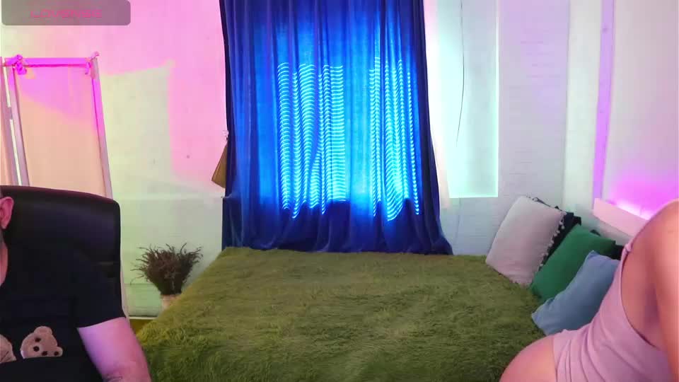 alisaaleks Cam Model Chat September 27, 2025