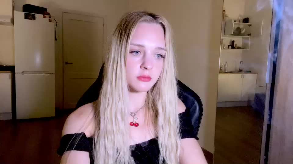 sailormoon666_ Cam Model Chat September 27, 2025