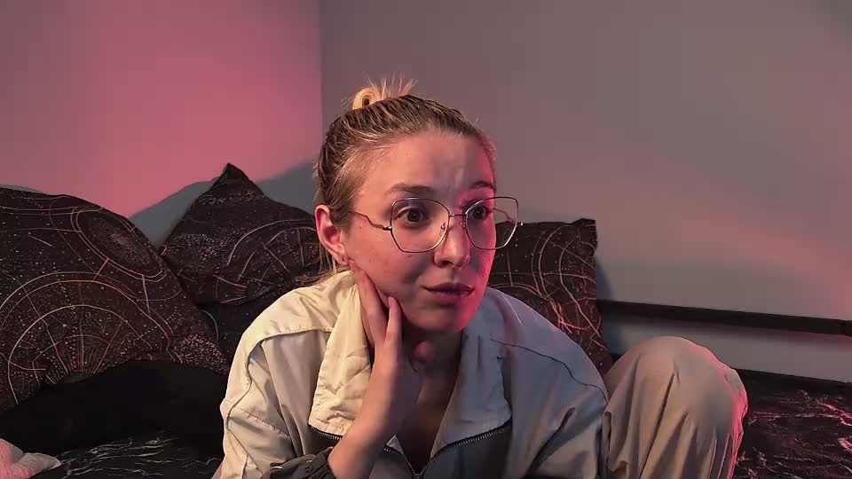 filipinaadams Cam Model Chat September 27, 2025