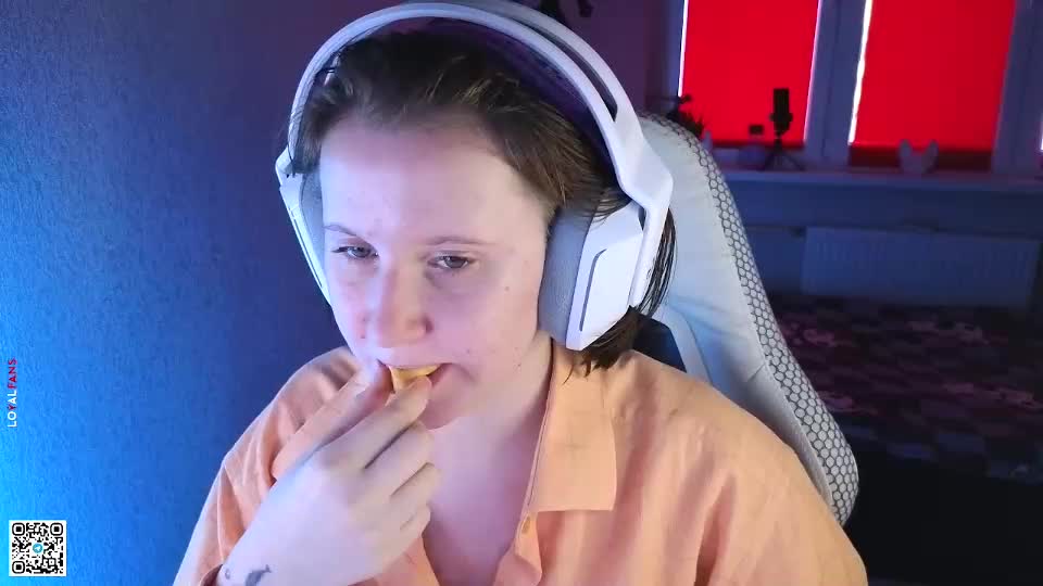 moon_avengers Cam Model Chat September 27, 2025