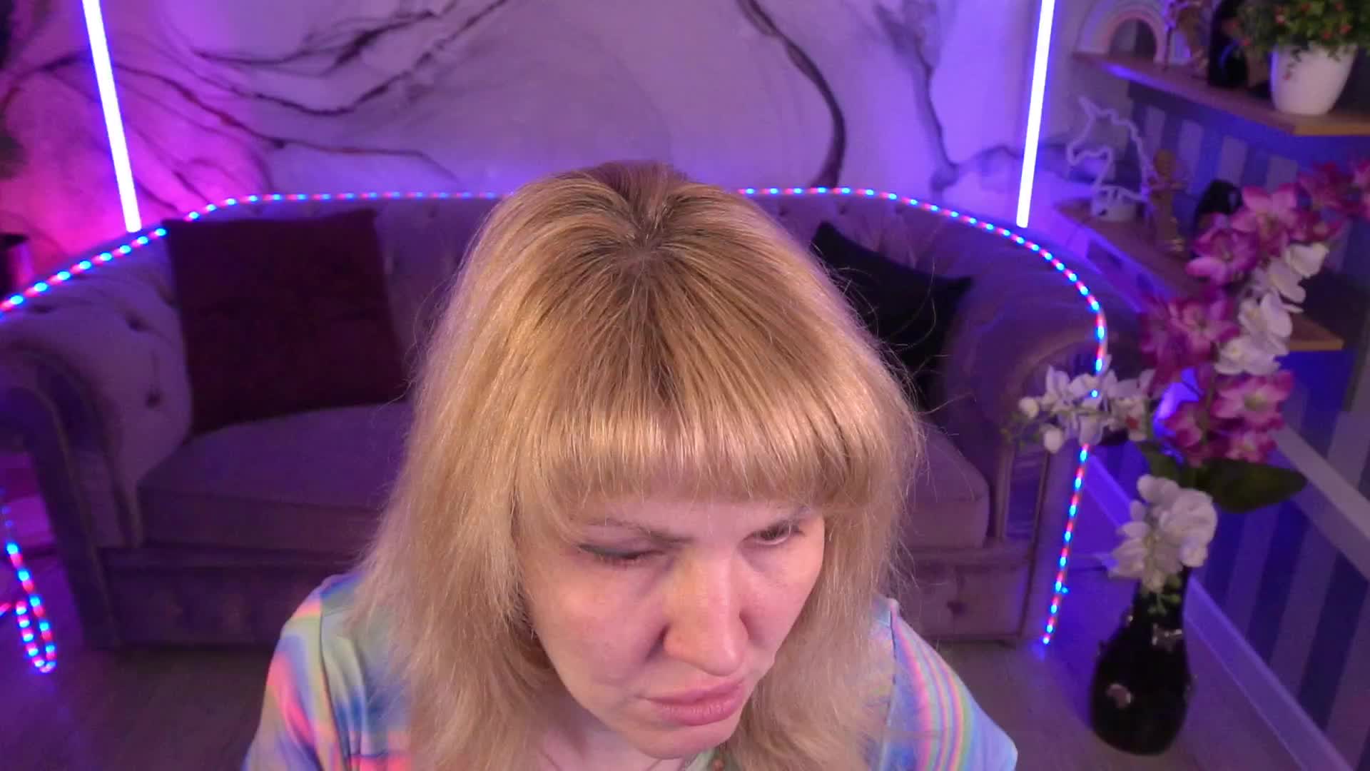 NatalyChanel Cam Model Chat September 27, 2025