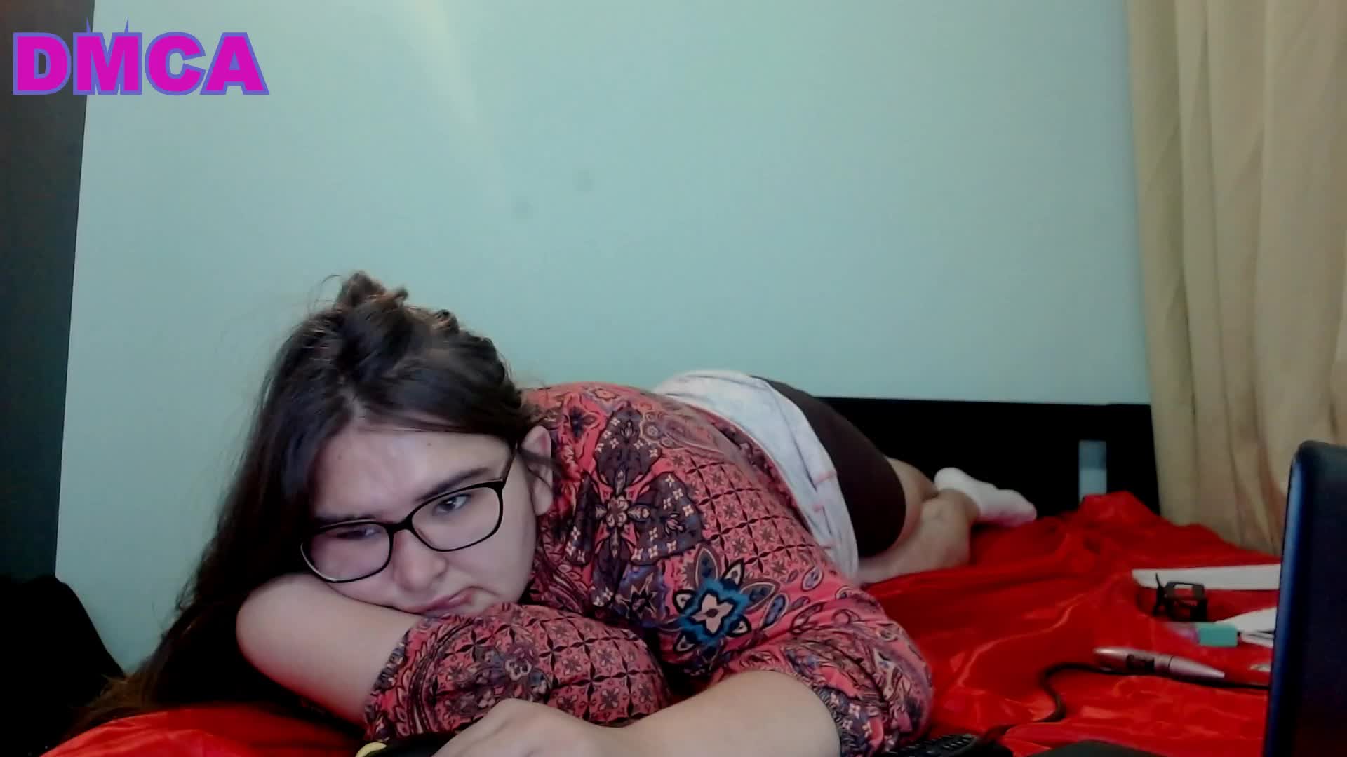 sweet-dream-foxx Cam Model Chat September 27, 2025