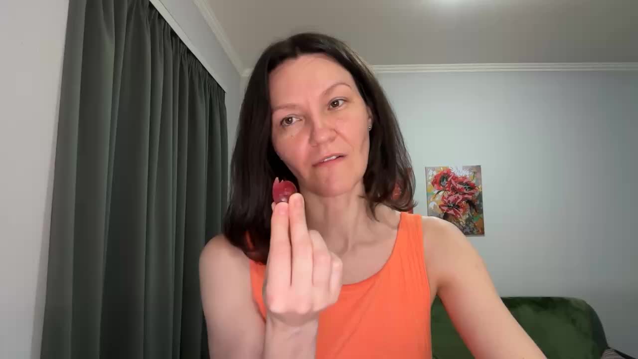 _lastochka_ Cam Model Chat September 27, 2025