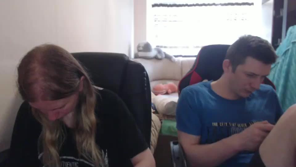 jenisandpeter Cam Model Chat September 27, 2025