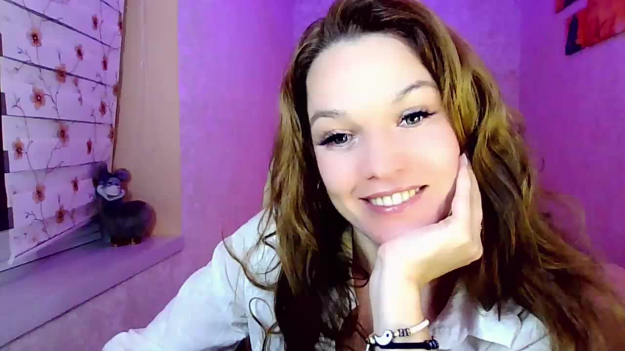 smilesss Cam Model Chat September 27, 2025