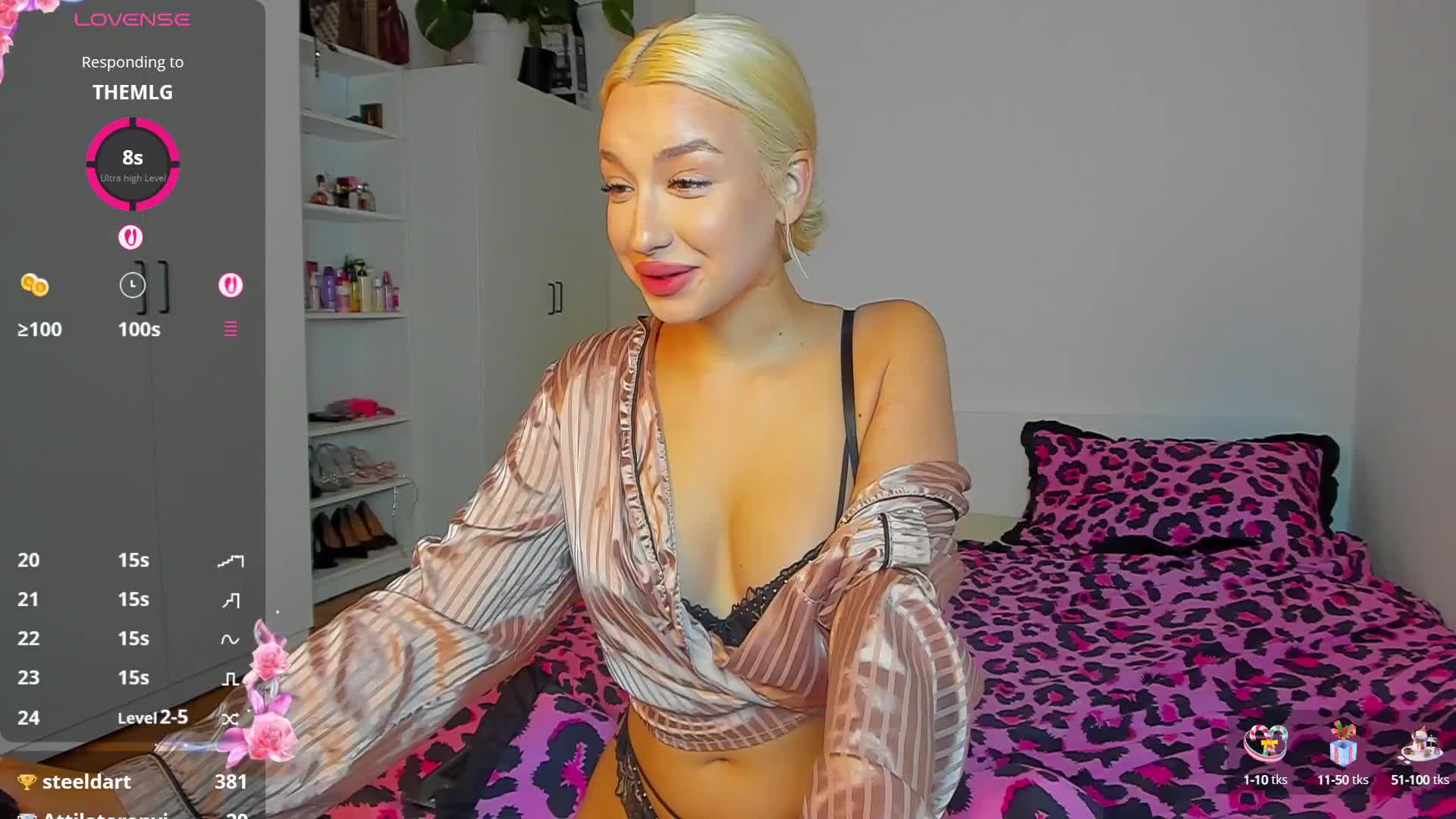 LucyPaige Cam Model Chat September 27, 2025