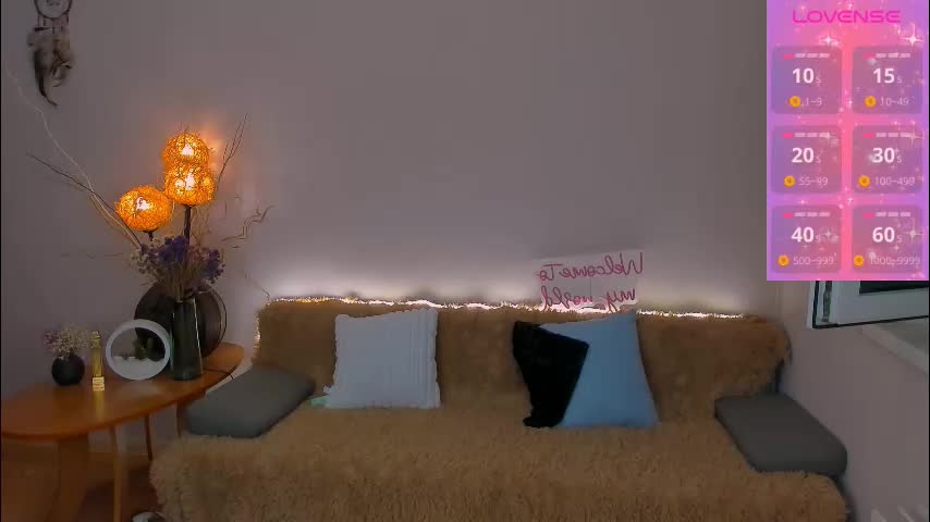 madis0n_crystal Cam Model Chat September 27, 2025