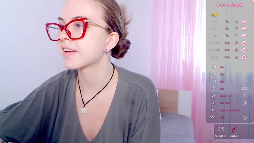 Sarah_HS Cam Model Chat September 27, 2025