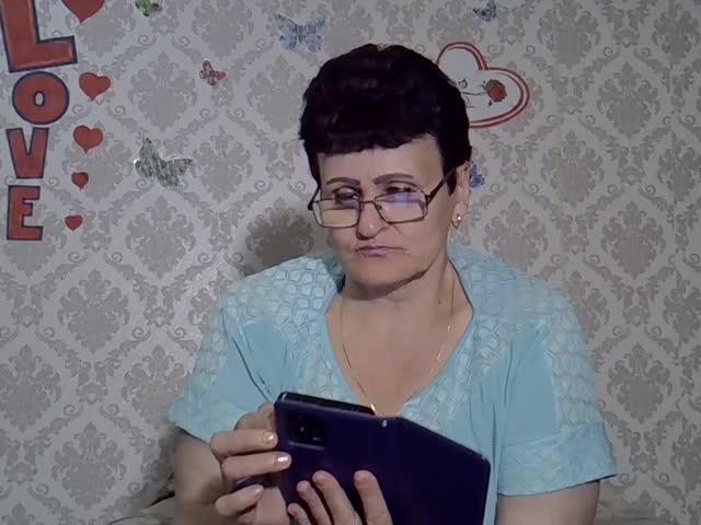 PaulaGolden Cam Model Chat September 27, 2025