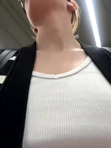 RinaCat Cam Model Chat September 27, 2025