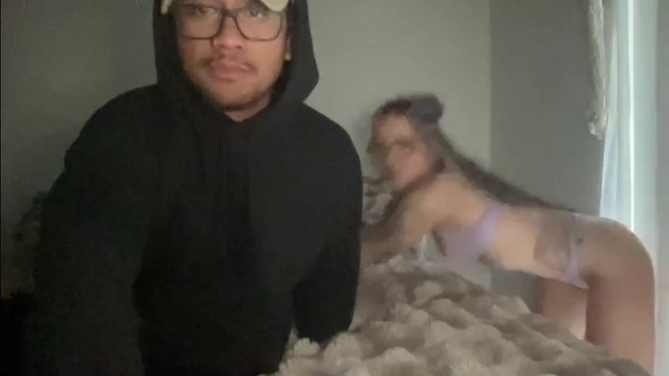 blueeyespinkhole Cam Model Chat September 27, 2025