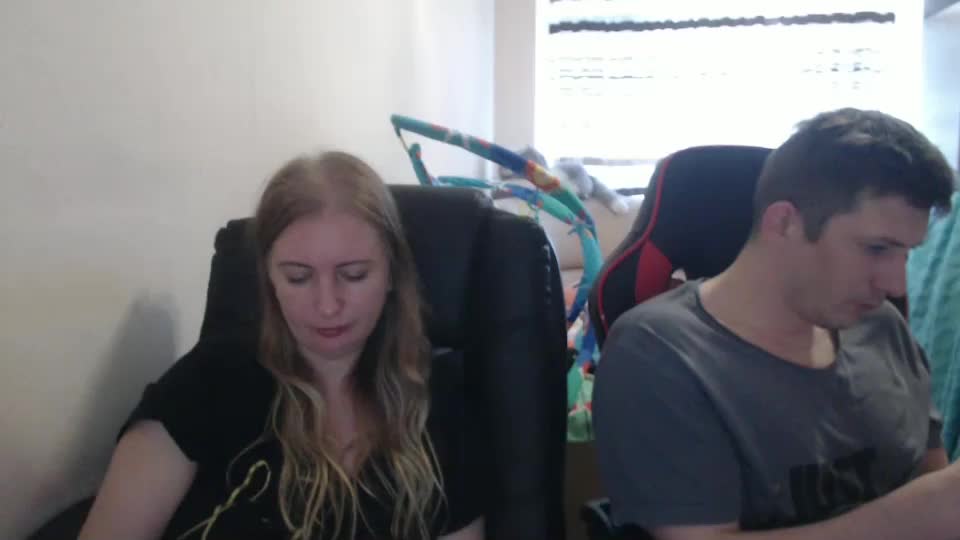 jenisandpeter Cam Model Chat September 27, 2025