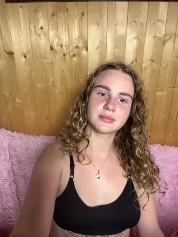 nemesidaM Cam Model Chat September 27, 2025