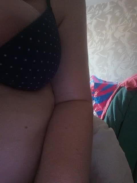 Milf_a Cam Model Chat September 27, 2025