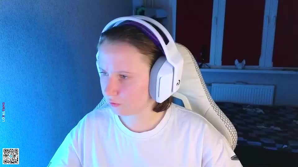 moon_avengers Cam Model Chat September 27, 2025