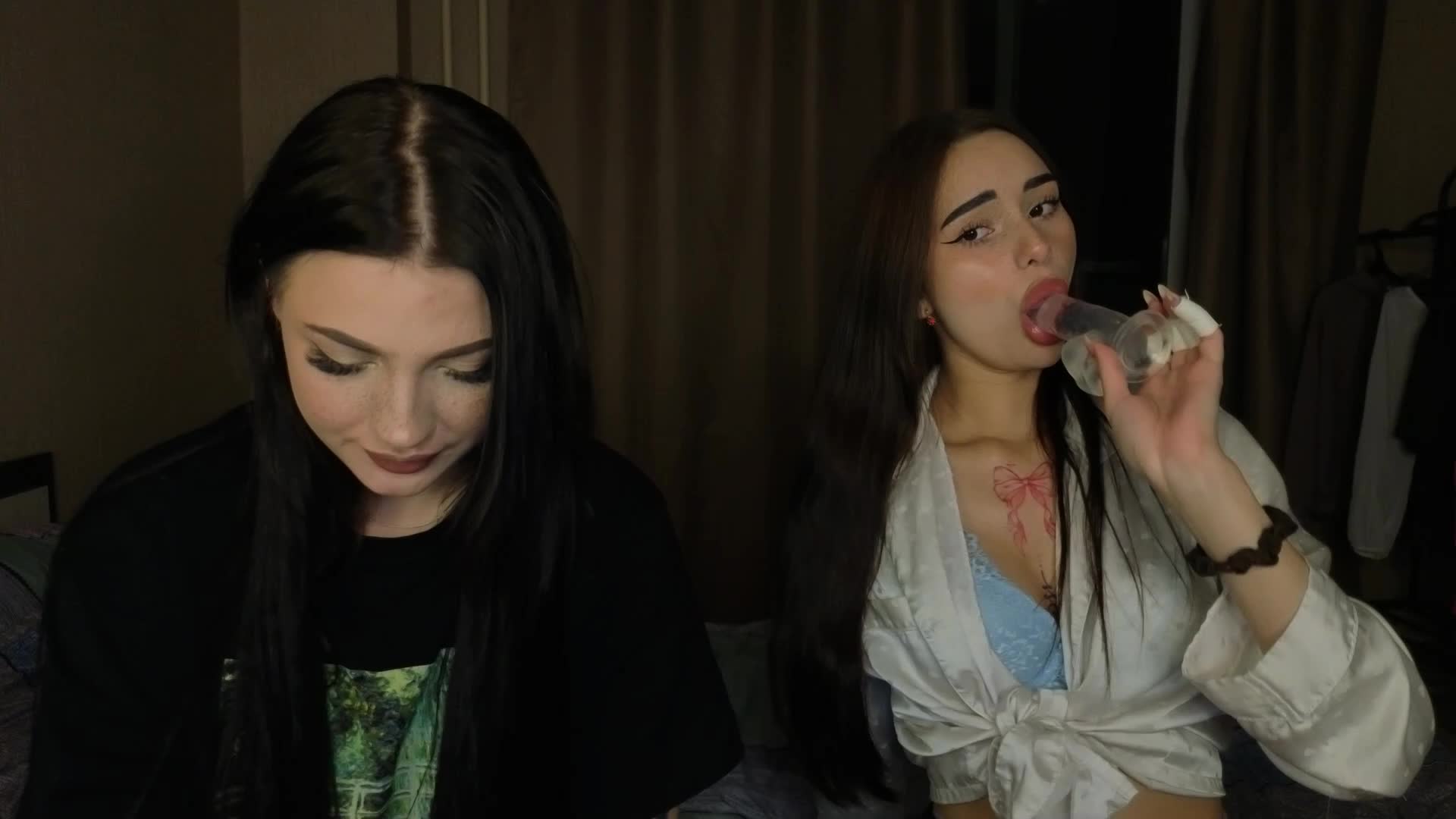 LisaAndDenis Cam Model Chat September 27, 2025