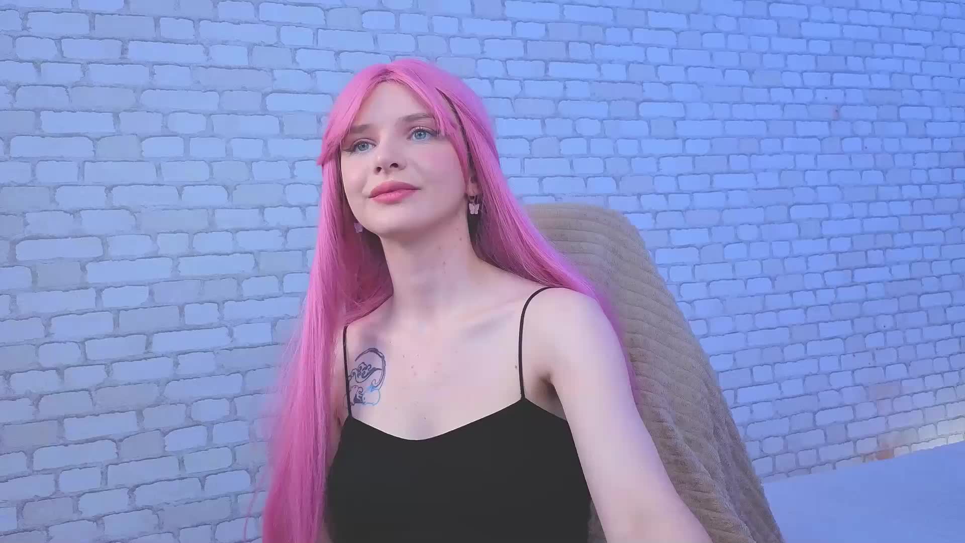 KiraMountrays Cam Model Chat September 27, 2025