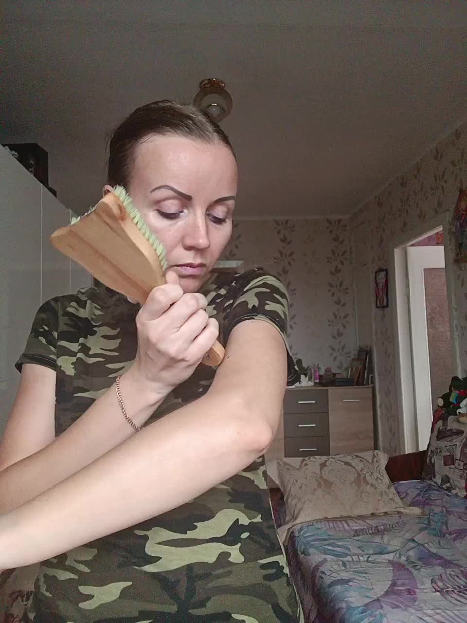 NeZabudka- Cam Model Chat September 27, 2025