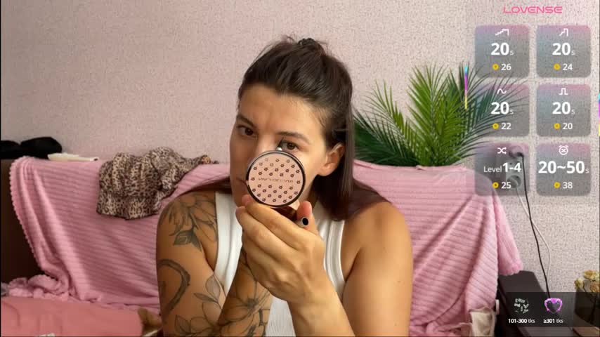 Katrin__kiss Cam Model Chat September 27, 2025