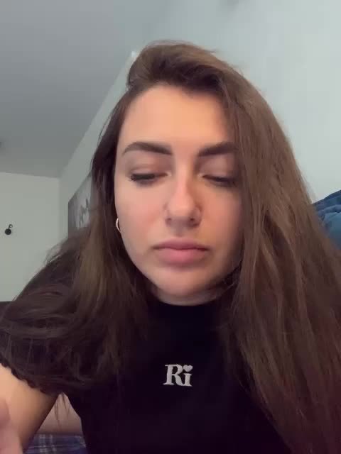 WILDGIRL Cam Model Chat September 27, 2025