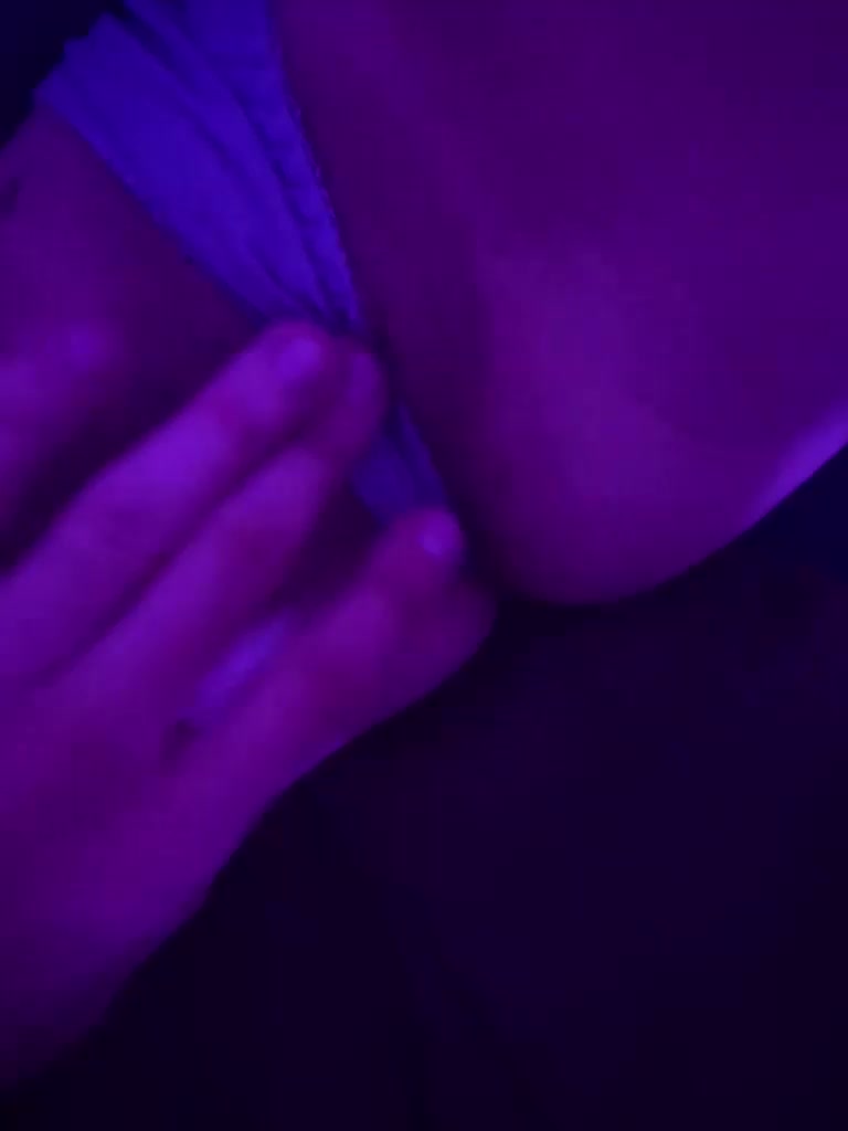 sextwix Cam Model Chat September 27, 2025