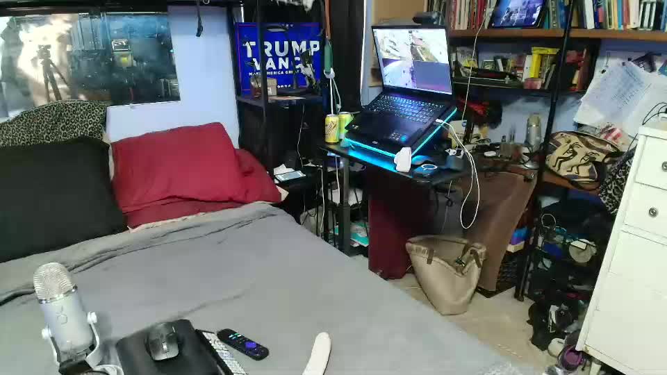 pink_black Cam Model Chat September 27, 2025