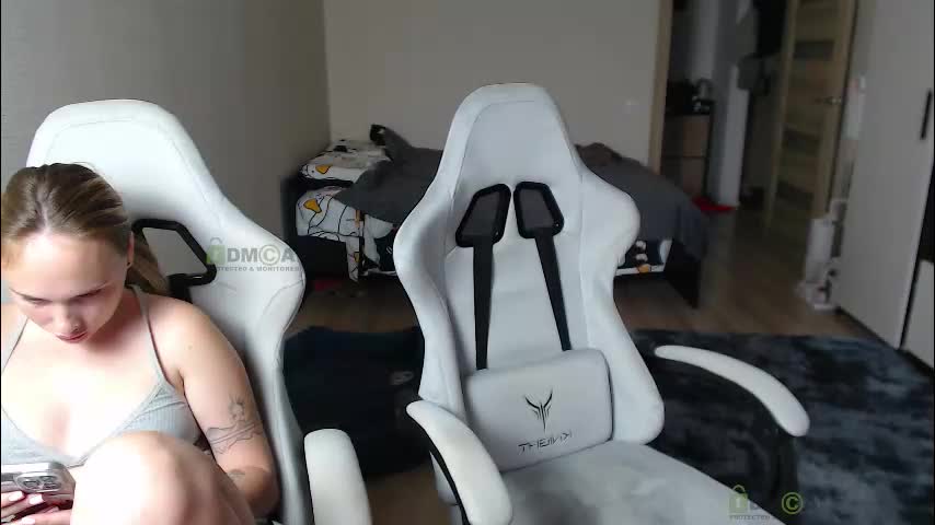 sunny1girl Cam Model Chat September 27, 2025