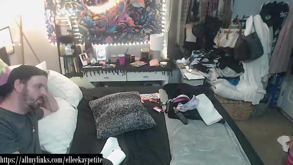 elleekaypetite Cam Model Chat September 27, 2025