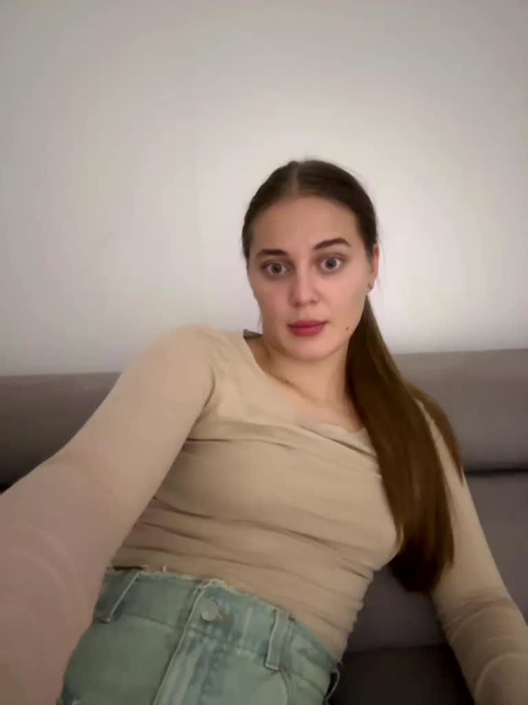 Alisa3 Cam Model Chat September 27, 2025