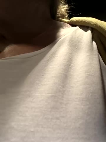 jusichka Cam Model Chat September 27, 2025