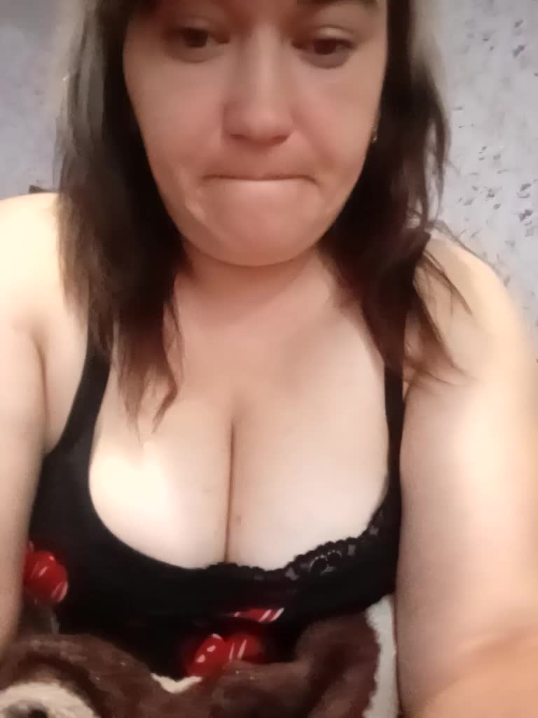 HollyLaBerry Cam Model Chat September 27, 2025