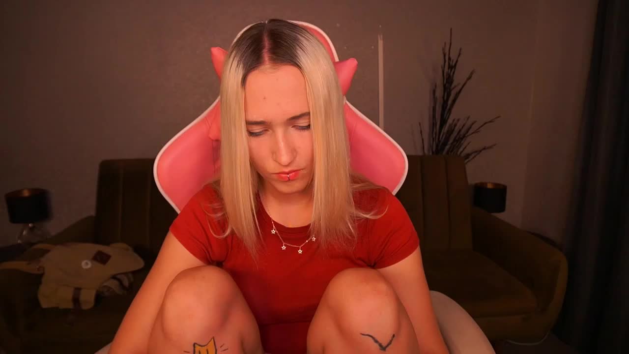 LilElfie Cam Model Chat September 27, 2025