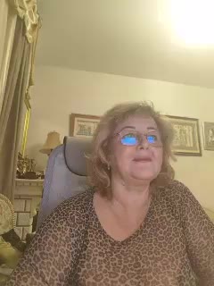 KarinkaSweet Cam Model Chat September 27, 2025