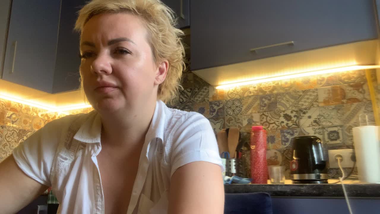 Oksana494 Cam Model Chat September 27, 2025