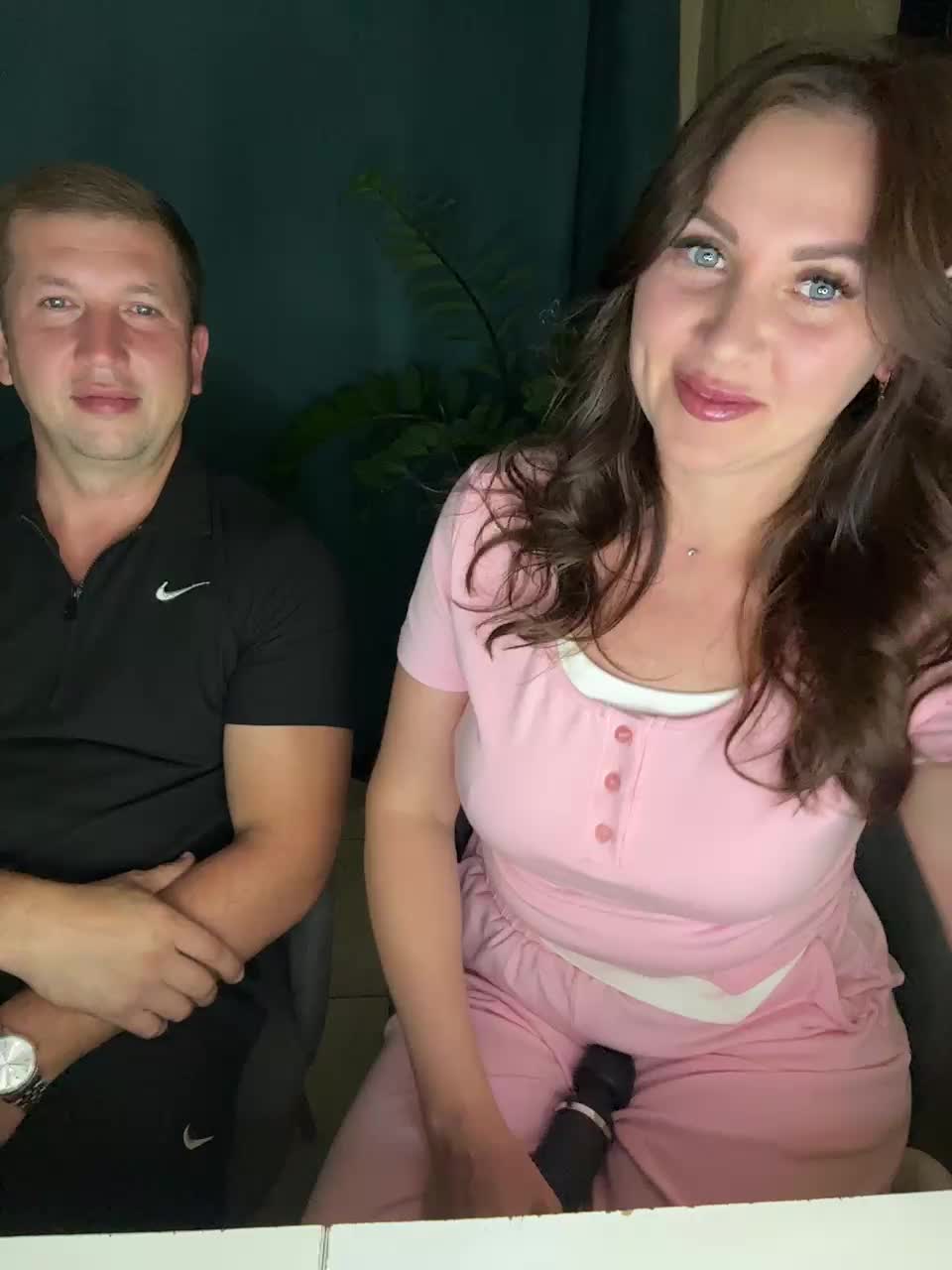 SladenkieVmeste Cam Model Chat September 27, 2025