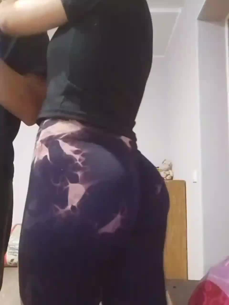 Kartoshka2009 Cam Model Chat September 27, 2025