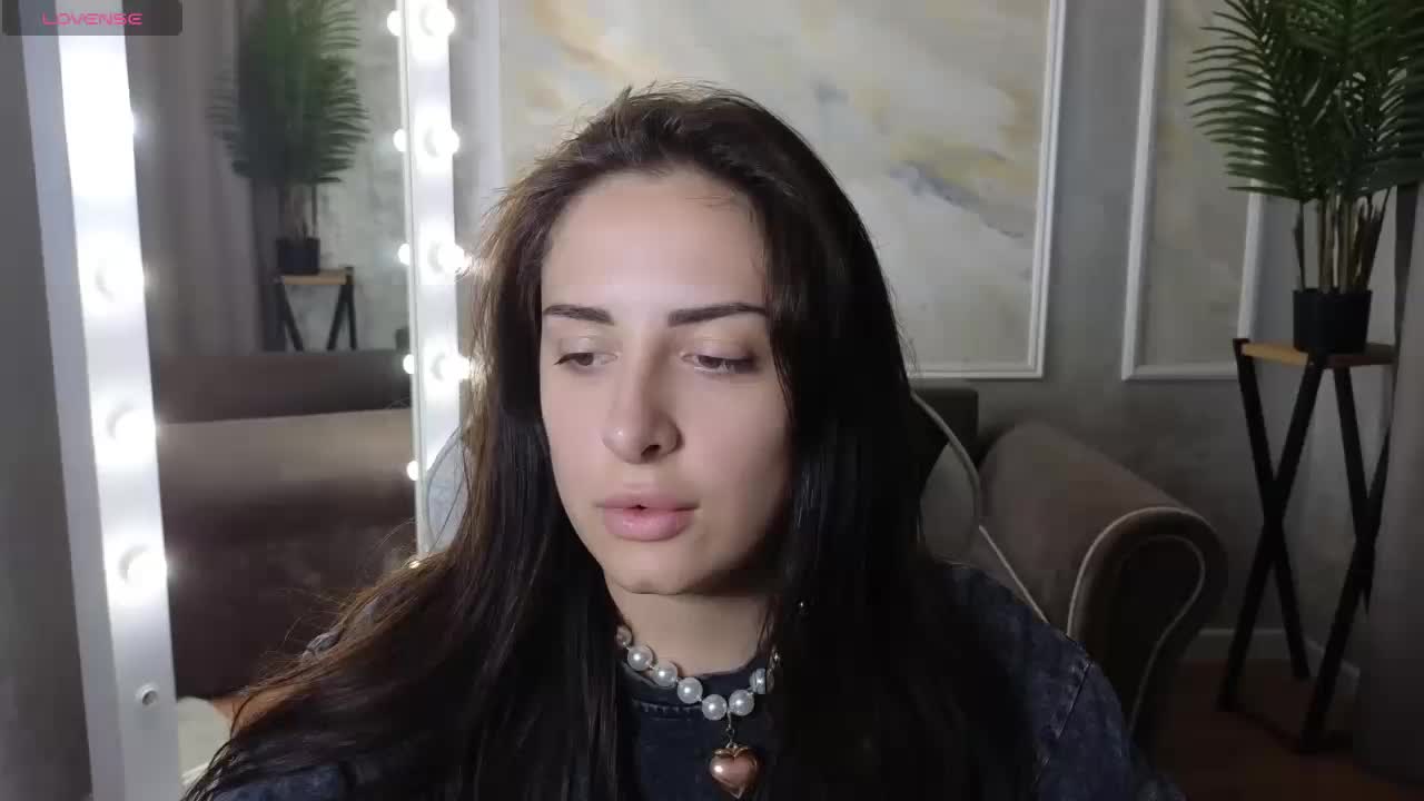 cecelia-love Cam Model Chat September 27, 2025