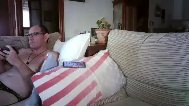 lolahueso Cam Model Chat September 27, 2025