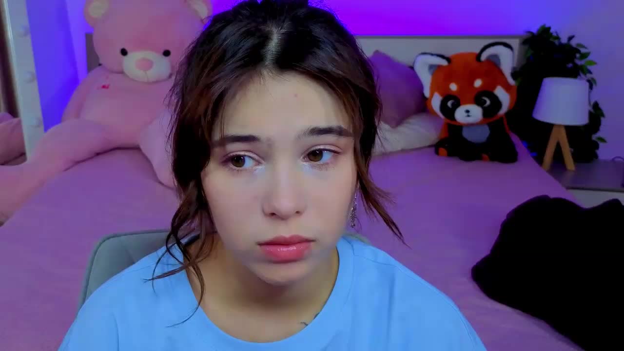 CoralineJones Cam Model Chat September 27, 2025