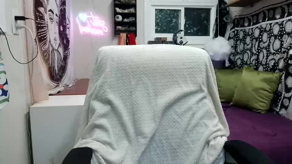 petite_emeri Cam Model Chat September 27, 2025