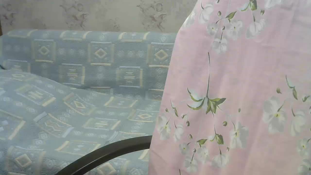 Red-Rose-777 Cam Model Chat September 27, 2025