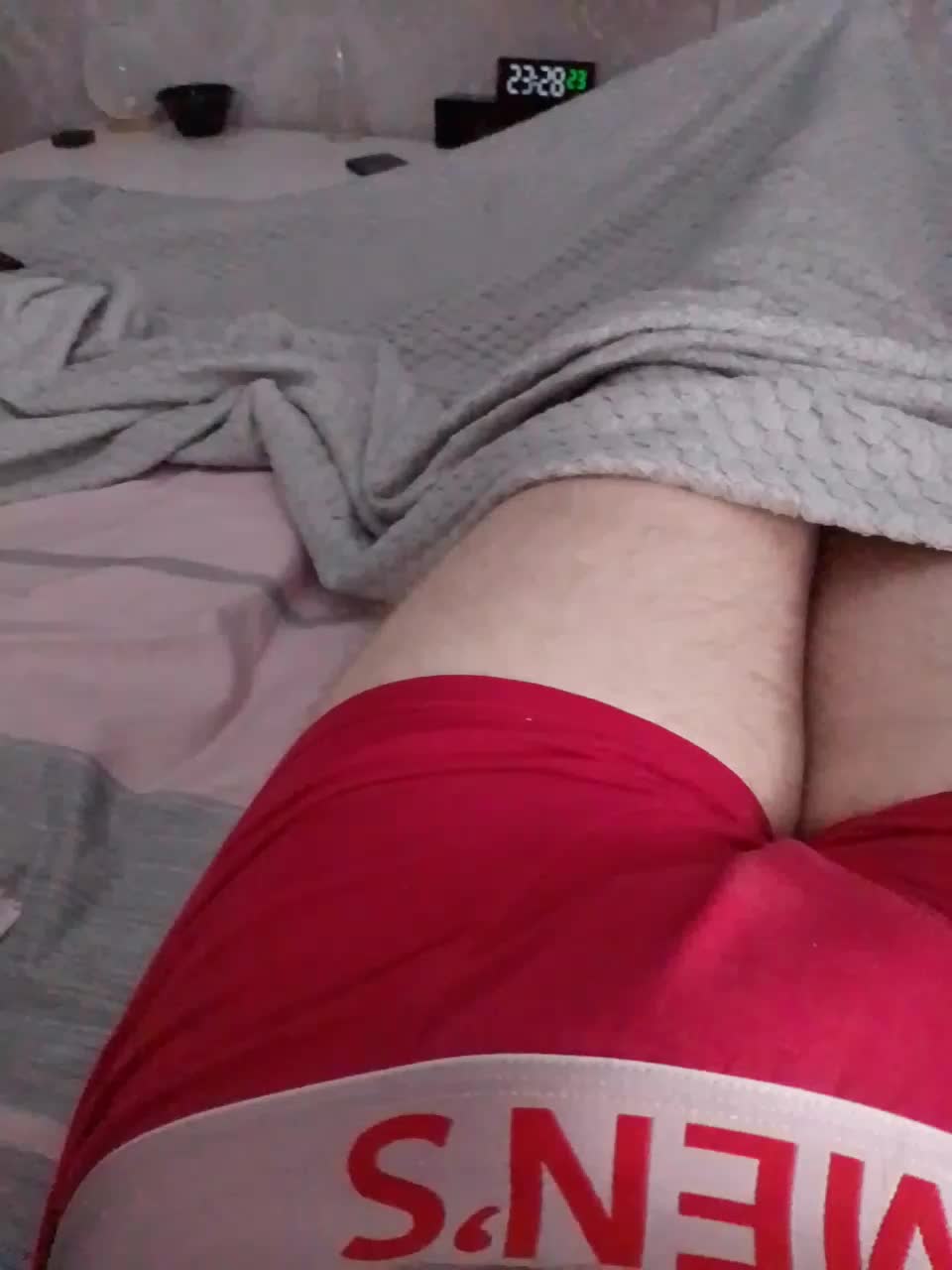 O---R Cam Model Chat September 27, 2025