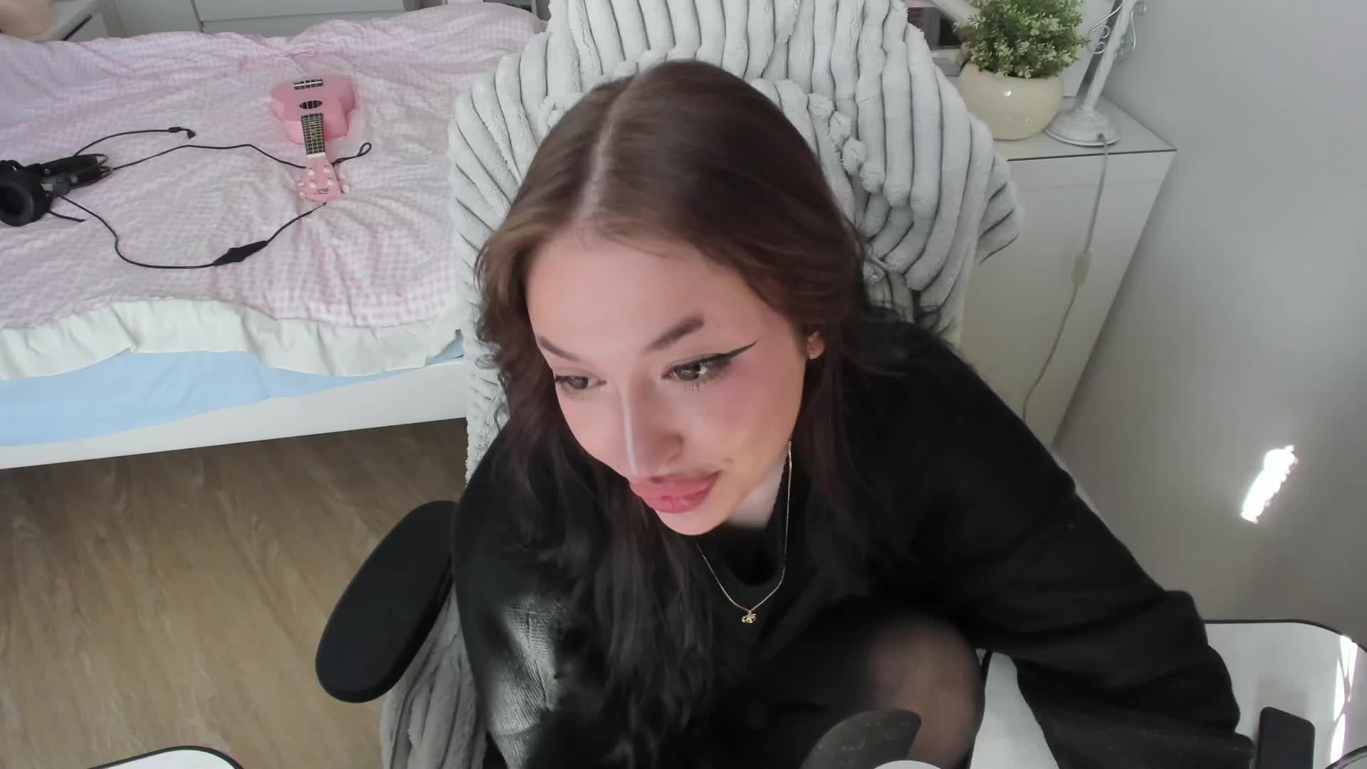 pickmedepartment Cam Model Chat September 27, 2025