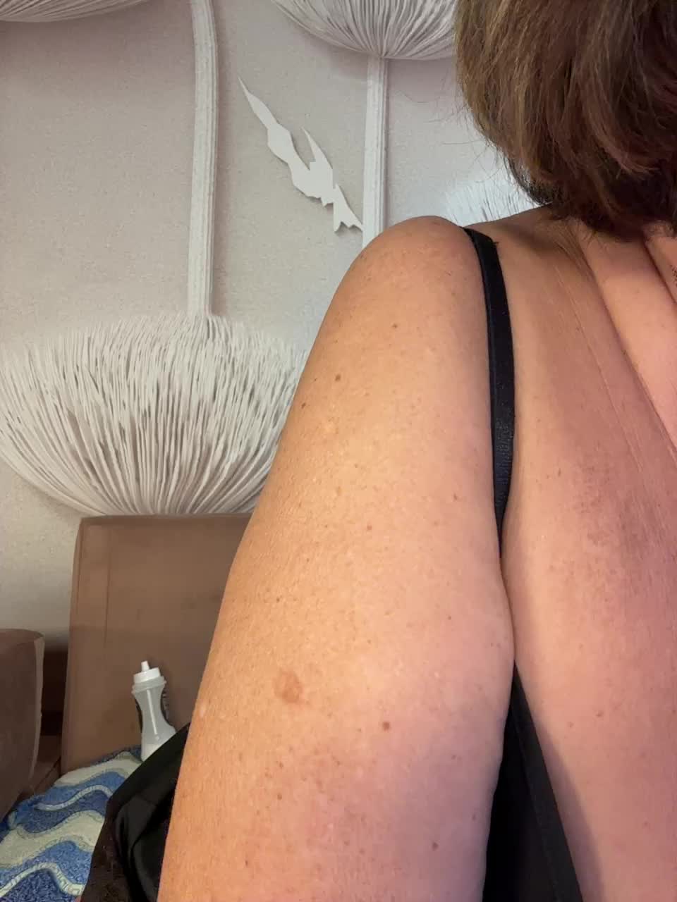 anyuta1212 Cam Model Chat September 27, 2025