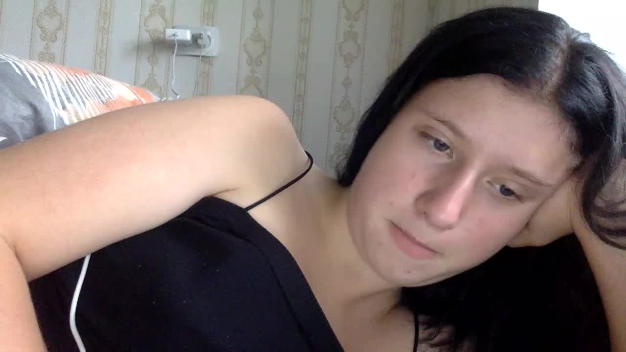 Asya16 Cam Model Chat September 27, 2025