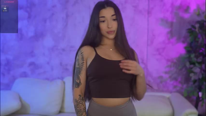 bright_diamonds_054 Cam Model Chat September 27, 2025