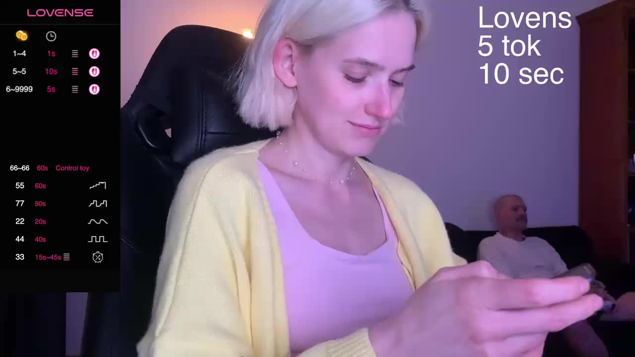 Sexy-Sweets Cam Model Chat September 27, 2025