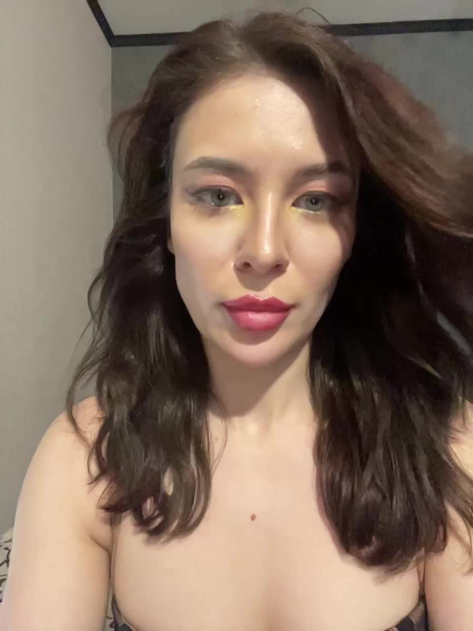 Azilanomi Cam Model Chat September 27, 2025