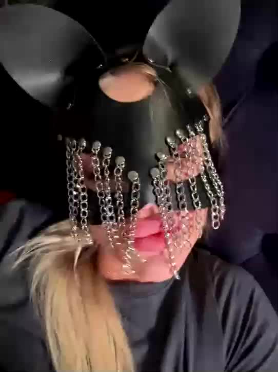 Melania13 Cam Model Chat September 27, 2025