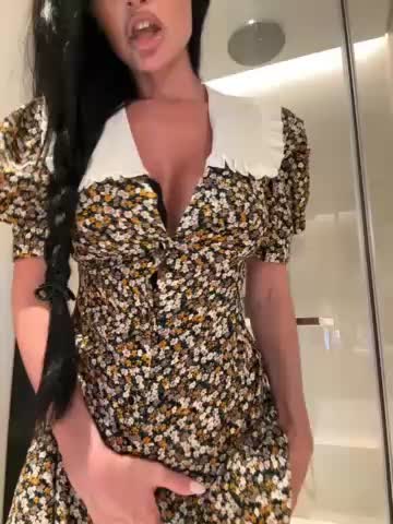 HotNicoleX Cam Model Chat September 27, 2025